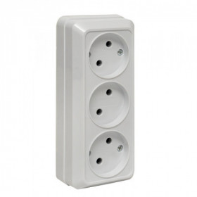 Рим Розетка 3-местная 10А без заземления белая EKF