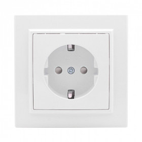 Минск Розетка 1-местная СП с заземлением 16А белая с защ штор EKF Basic
