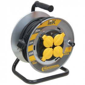 Катушка УК20 на мет. с термозащитой 4 места 2P+PE/20м КГ 3х1.5мм2 IP44 PROFESSIONAL IEK