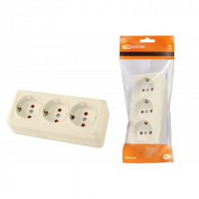 Розетка 3-х местная горизонтальная 2П+3 открытой установки IP20 16A с з ш сл. кость "Ладога" TDM